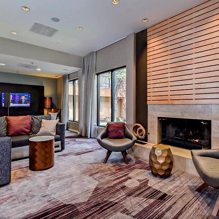Отель Courtyard Boise Downtown Экстерьер фото